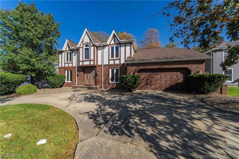 Tiny photo for 18903 Heritage Trail, Strongsville, OH 44136 (MLS # 5256337)