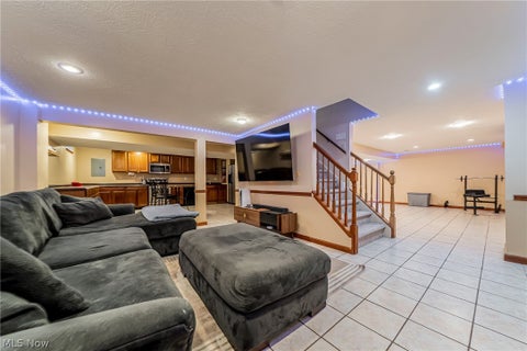 Tiny photo for 18903 Heritage Trail, Strongsville, OH 44136 (MLS # 5256337)