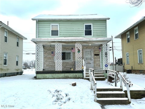 Photo for 707 Griffith Avenue SW