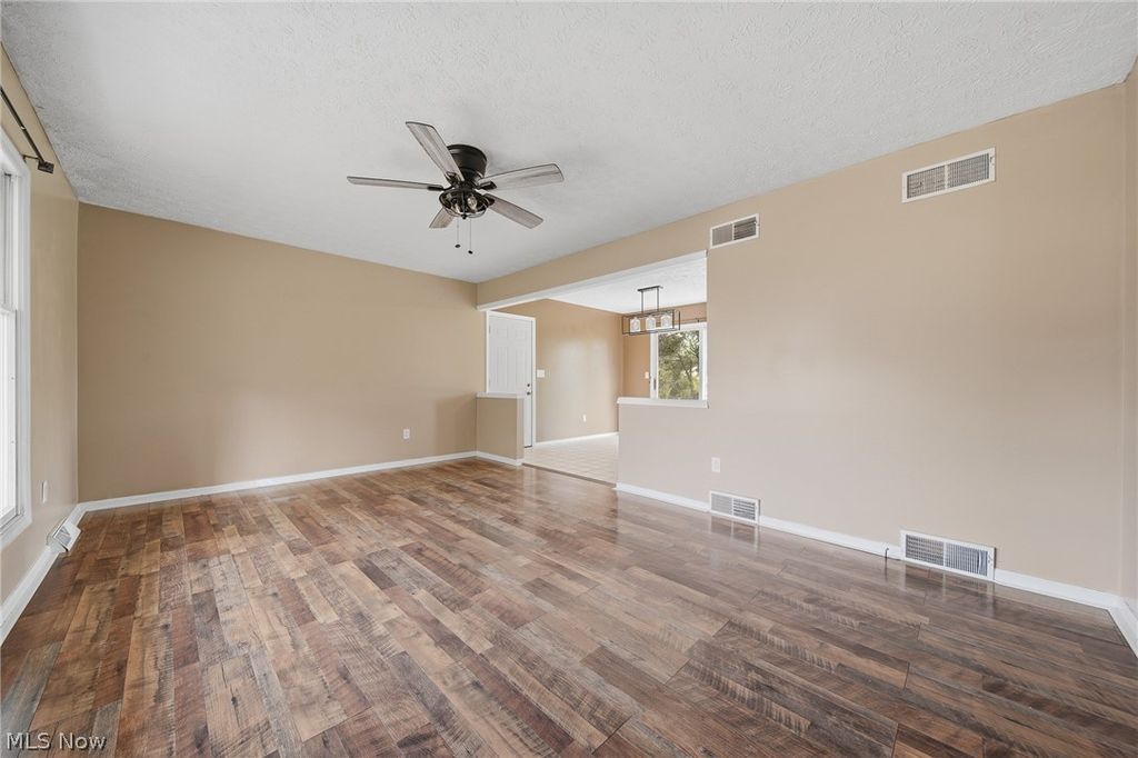 Photo of 125 Springbrook Drive SE, New Philadelphia, OH 44663 (MLS # 5203497)