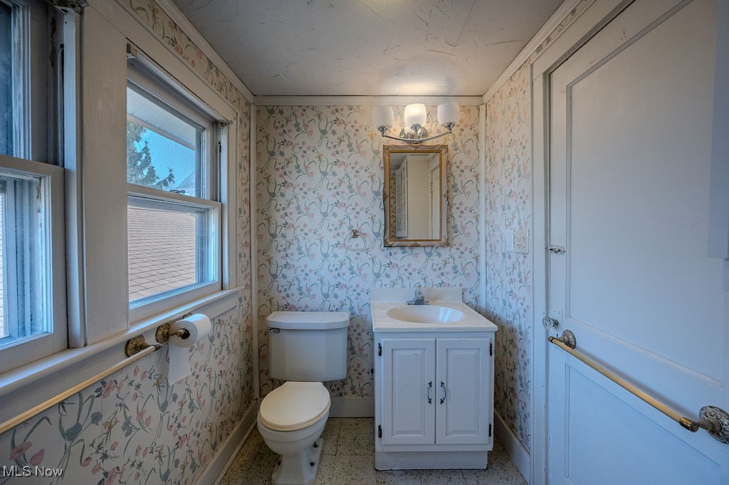 Parkersburg, West Virginia 26101, United States, 3 Bedrooms Bedrooms, ,3 BathroomsBathrooms,Residential,Active,82650