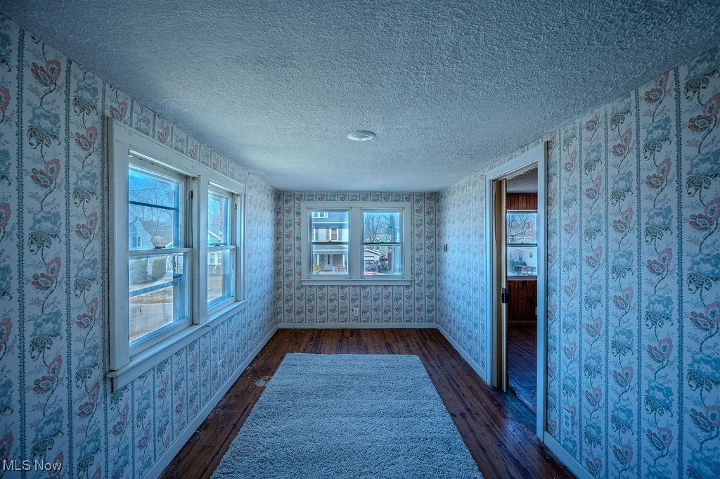 Parkersburg, West Virginia 26101, United States, 3 Bedrooms Bedrooms, ,3 BathroomsBathrooms,Residential,Active,82650