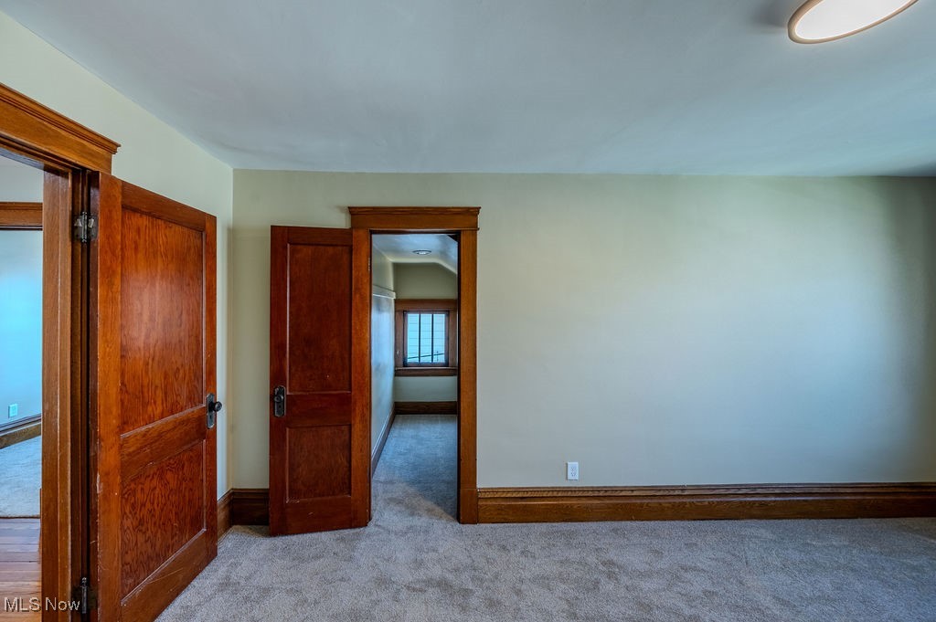 Parkersburg, West Virginia 26101, United States, 3 Bedrooms Bedrooms, ,3 BathroomsBathrooms,Residential,Active,82650