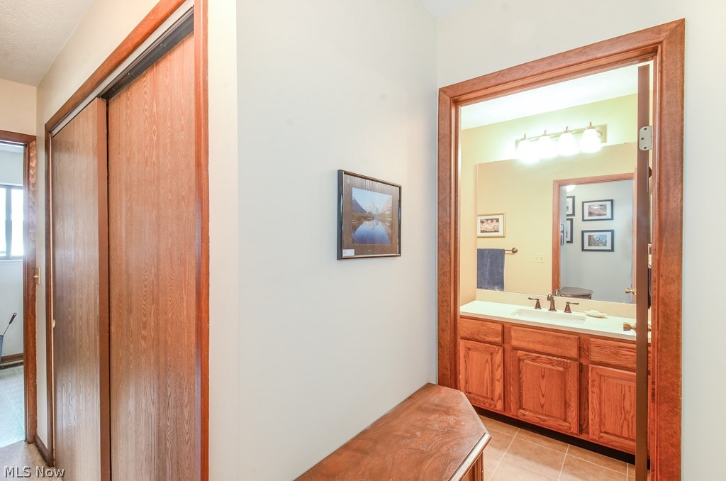 Hunters Pointe - Residential