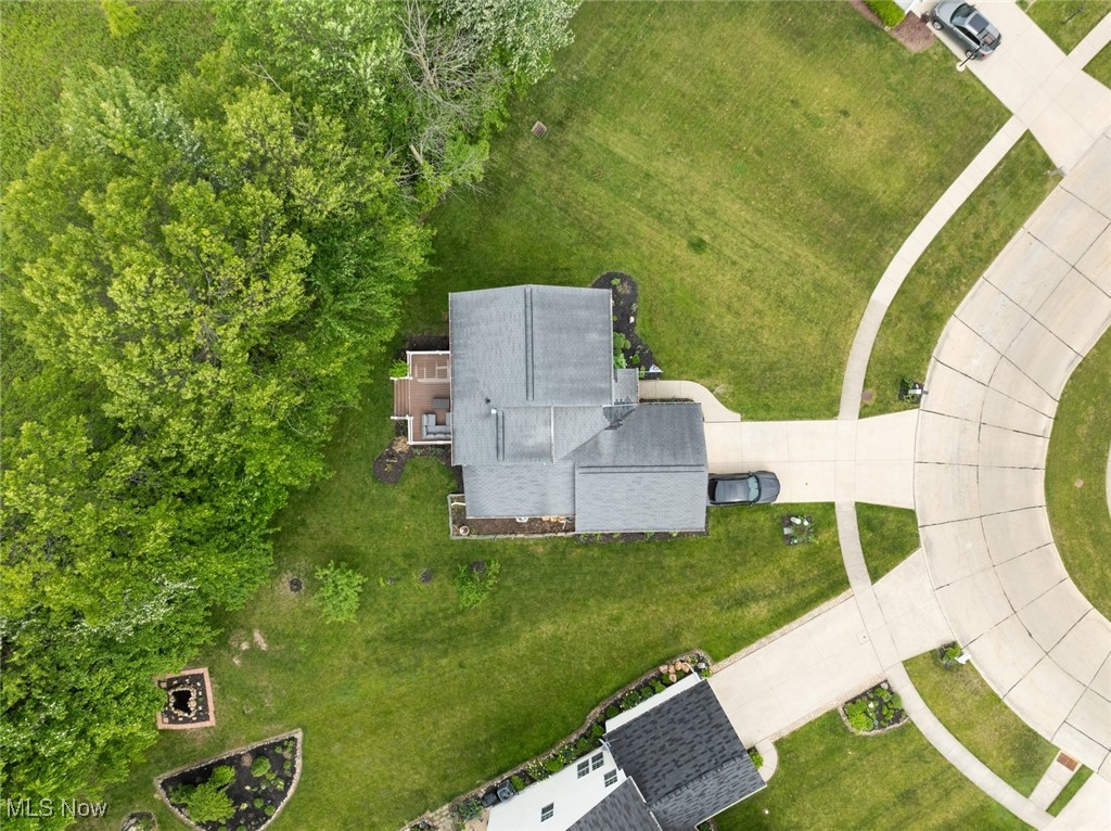 6252 W Breezeway Drive, North Ridgeville, Ohio image 47
