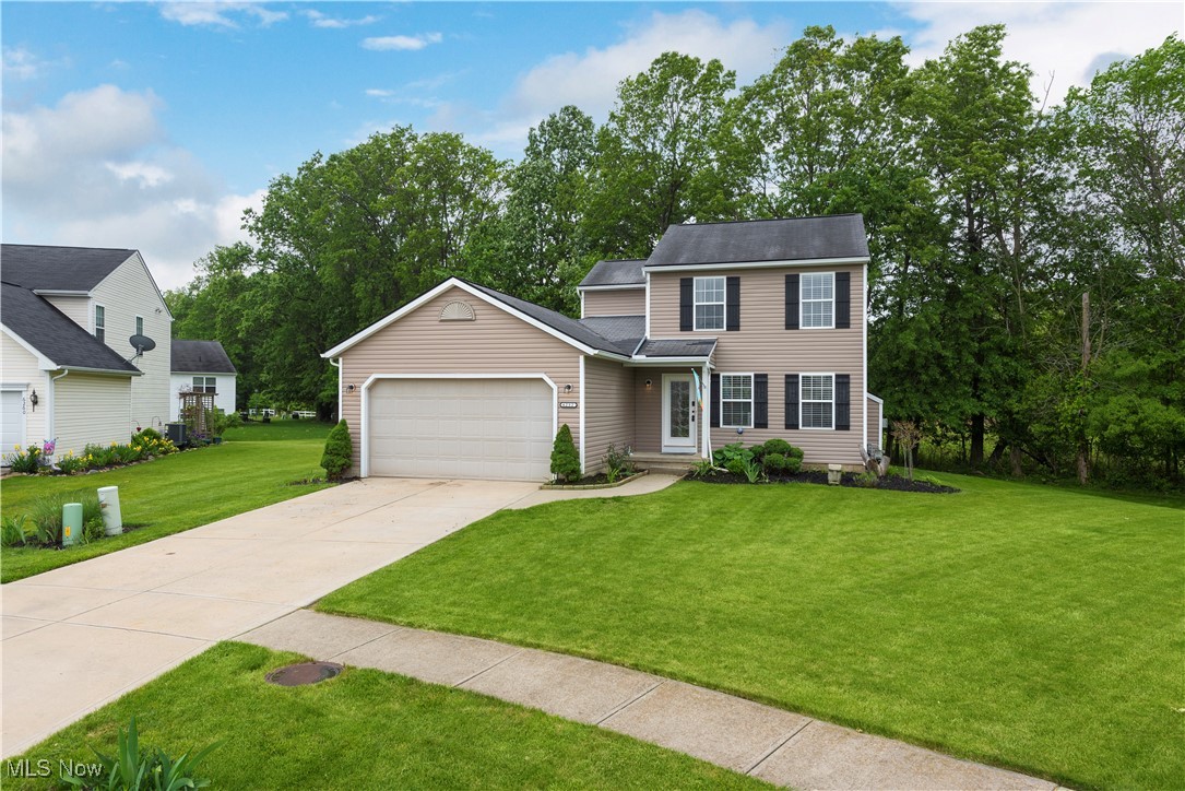 6252 W Breezeway Drive, North Ridgeville, Ohio image 2