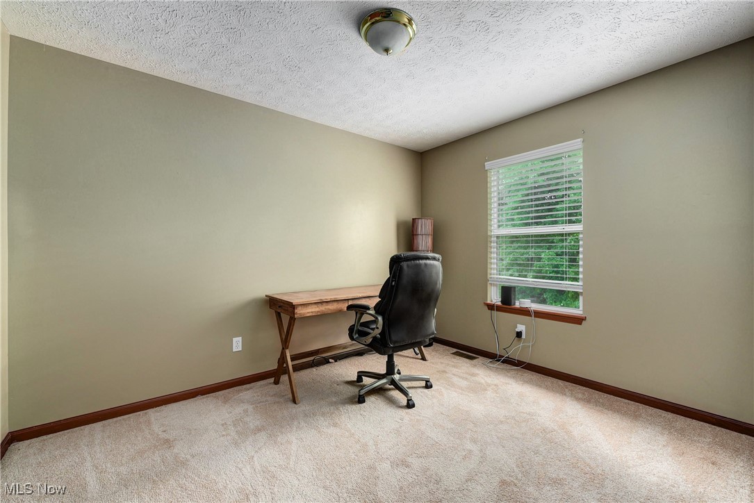 6252 W Breezeway Drive, North Ridgeville, Ohio image 30