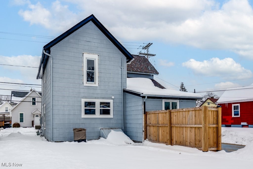 Stouts Add 01 - Residential