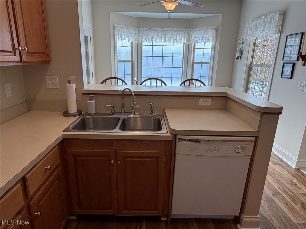 Whitewood Condos - Residential