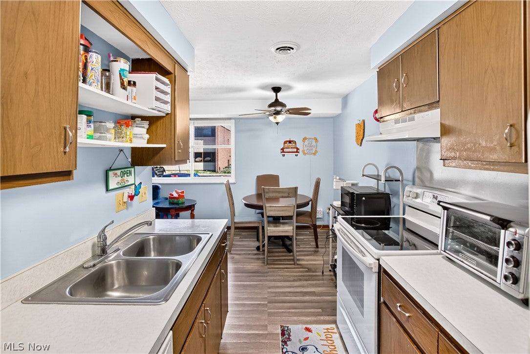 4349 Inner Circle Drive B5