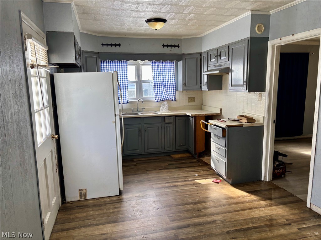 Raymond Wharton Sub - Residential