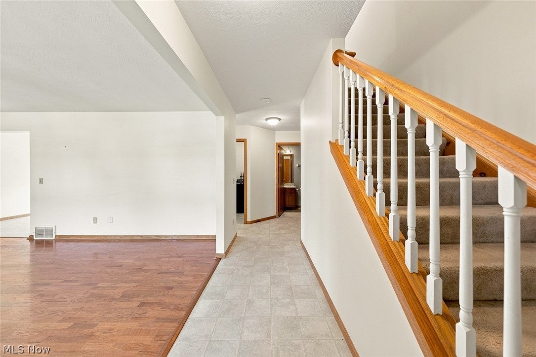 4104 Western Reserve Drive
