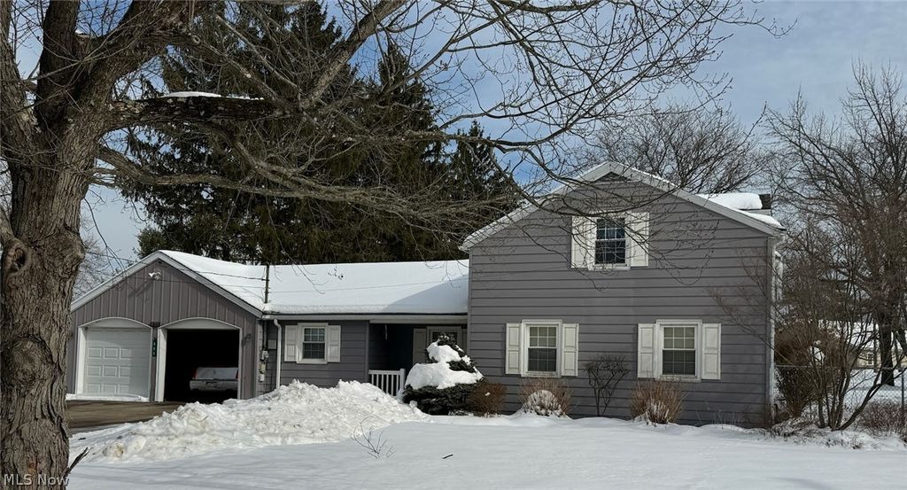 Photo of 800 Lenox New Lyme Road, Jefferson, OH 44047 (MLS # 5186339)