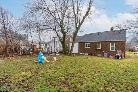 Tiny photo for 1716 Gibbs Avenue NE, Canton, OH 44705 (MLS # 5190507)