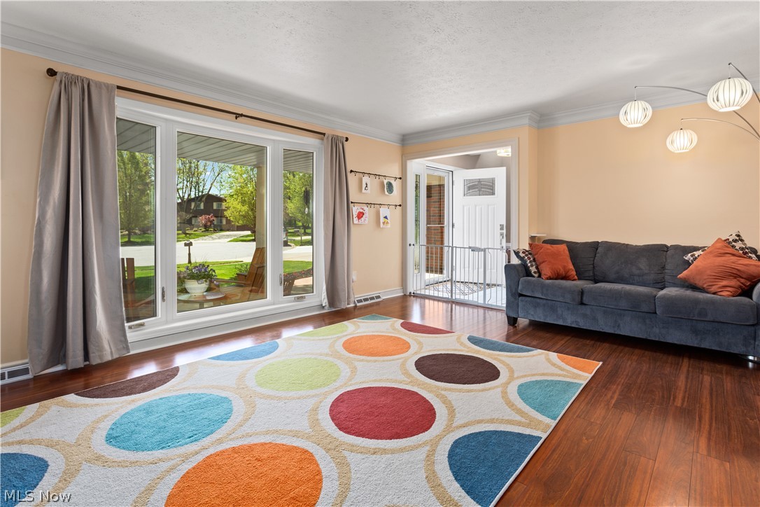 Pinebrook Estates - Residential