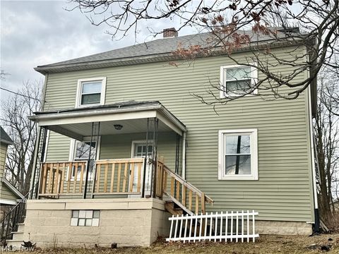 Tiny photo for 114 Penhale Avenue, Campbell, OH 44405 (MLS # 5187781)