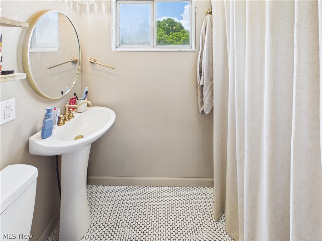 Harvey Marshs Rayon Adn - Residential