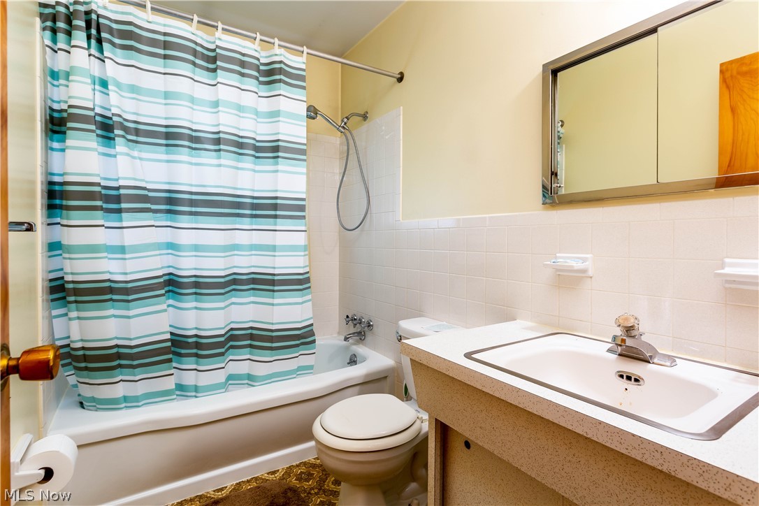 Sherwood Manor Sub #4 - Residential