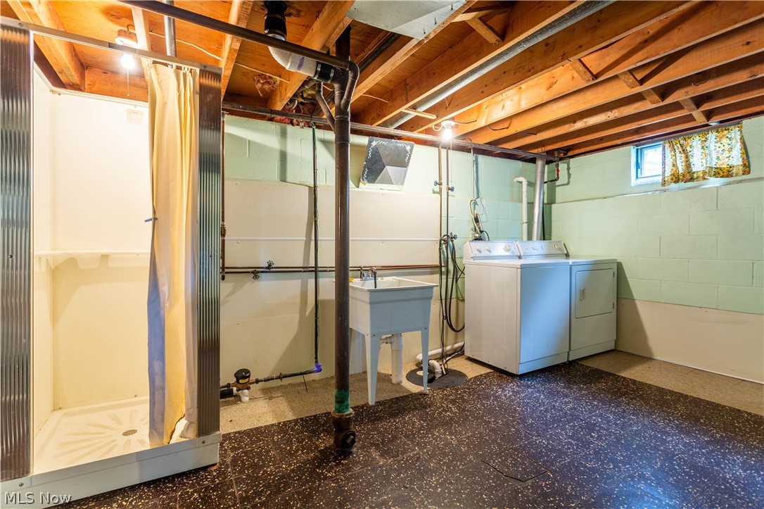 Sherwood Manor Sub #4 - Residential