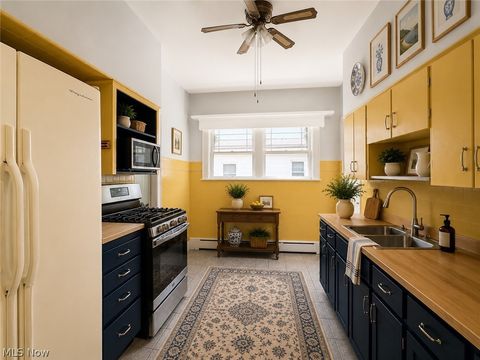 Tiny photo for 578 SE Oak Knoll Avenue SE, Warren, OH 44483 (MLS # 5216836)