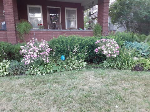 Tiny photo for 578 SE Oak Knoll Avenue SE, Warren, OH 44483 (MLS # 5216836)