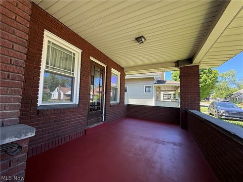 Tiny photo for 578 SE Oak Knoll Avenue SE, Warren, OH 44483 (MLS # 5216836)