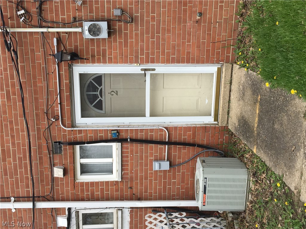 Banbury Village Condo - Residential