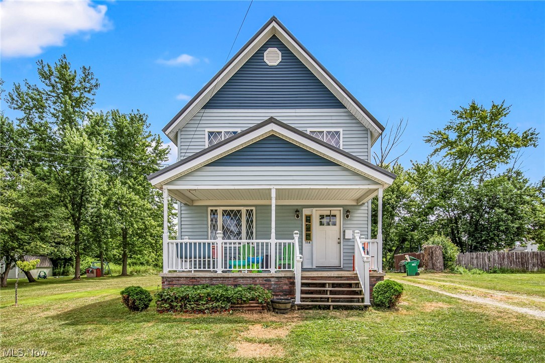 Discover this charming 4-bedroom, 1-bath home nestled in the heart of Jefferson Village! Featuring a durable metal roof, central air, and triple lot with the second parcel located at 63 Walnut St, this property offers a spacious combined total of .45 of an acre, a rare find in town!
Enjoy the convenience of being close to everything, local shops, restaurants, county court services, and the fairgrounds, all just moments away. Whether you're a first-time homebuyer or looking to expand your investment portfolio, this affordable and well-located property checks all the boxes.
Don't miss out on this opportunity! Schedule your private tour today