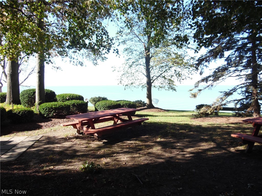 Bonnevilie Tower Condo - Residential