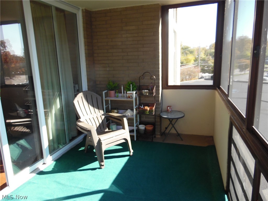 Bonnevilie Tower Condo - Residential