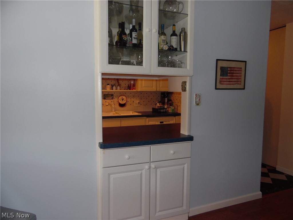 Bonnevilie Tower Condo - Residential