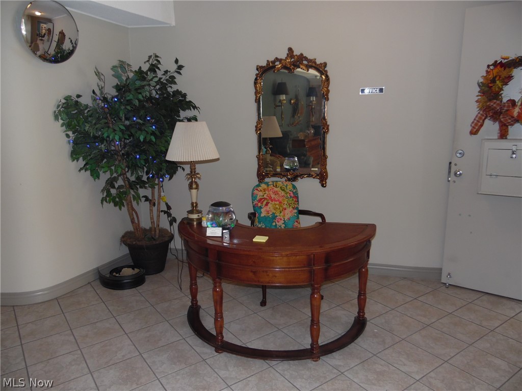 Bonnevilie Tower Condo - Residential