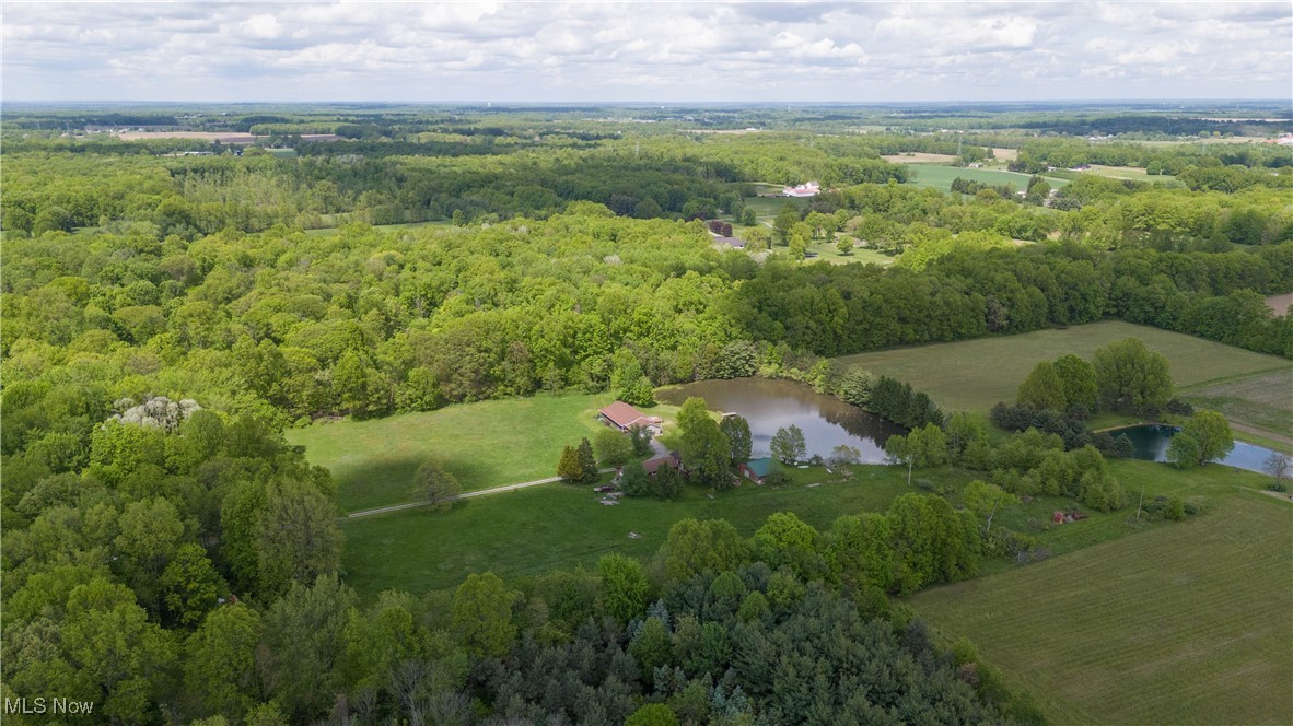 10473 Lisbon Road, Canfield, Ohio image 37
