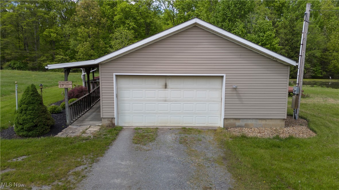 10473 Lisbon Road, Canfield, Ohio image 36