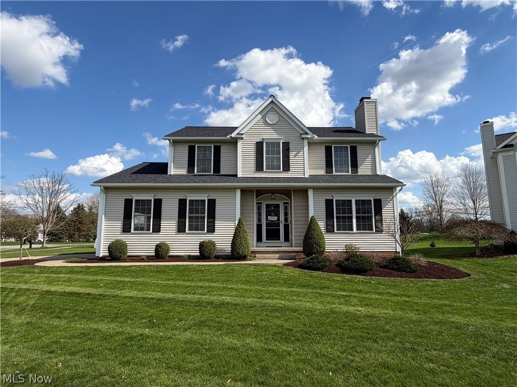 Photo of 1312 Sunset Way Circle, Kent, OH 44240 (MLS # 5204982)