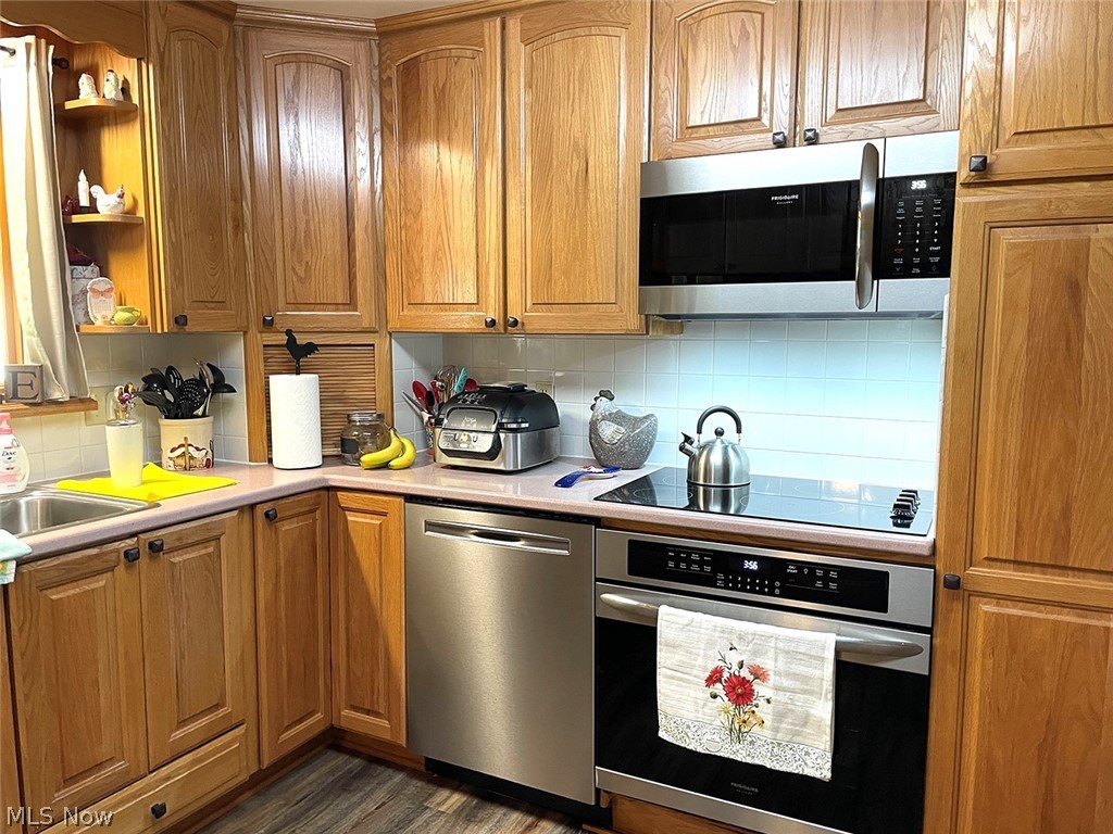 J W Elliots Lincoln Way Allot - Residential