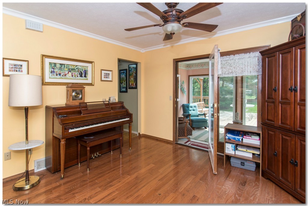 Pine Lake - Residential