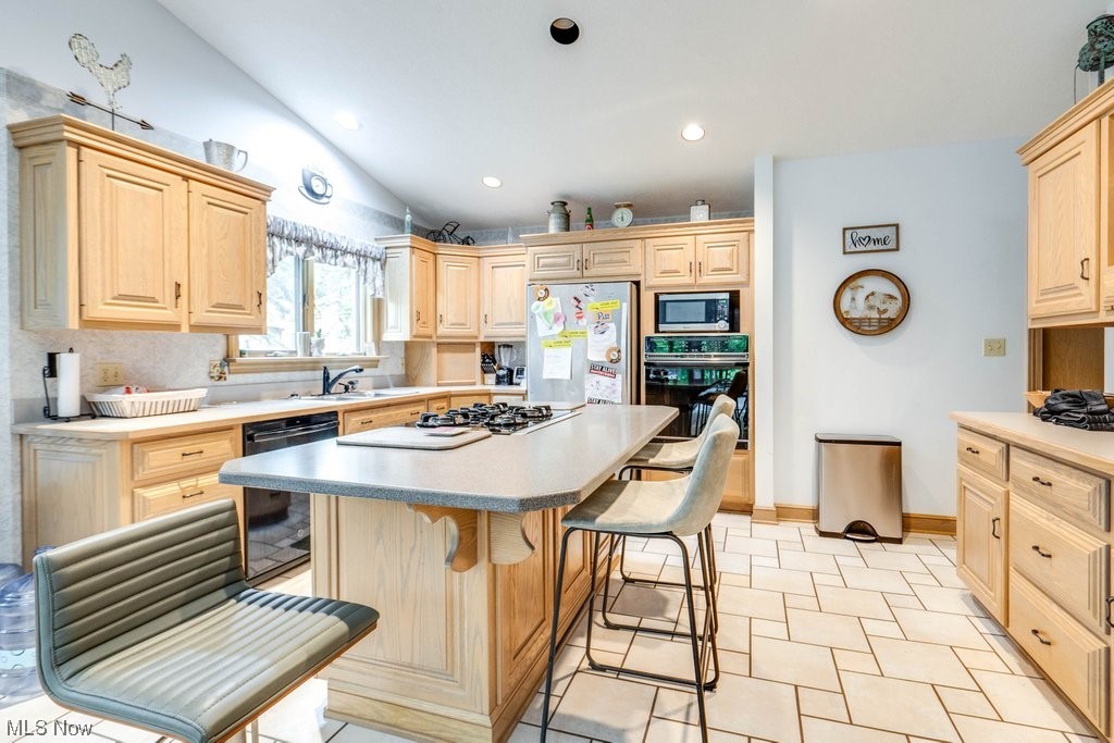 Gale Heights Vineyard - Residential