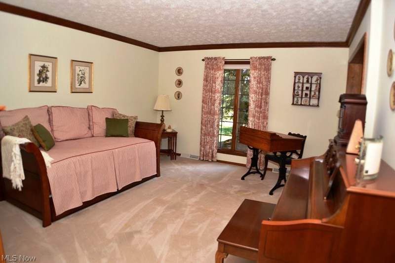 Deerfield Woods - Residential