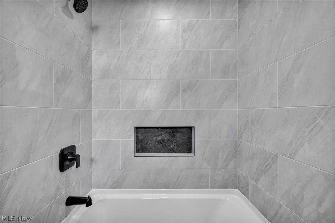 Broadview Companys South Hill - Residential