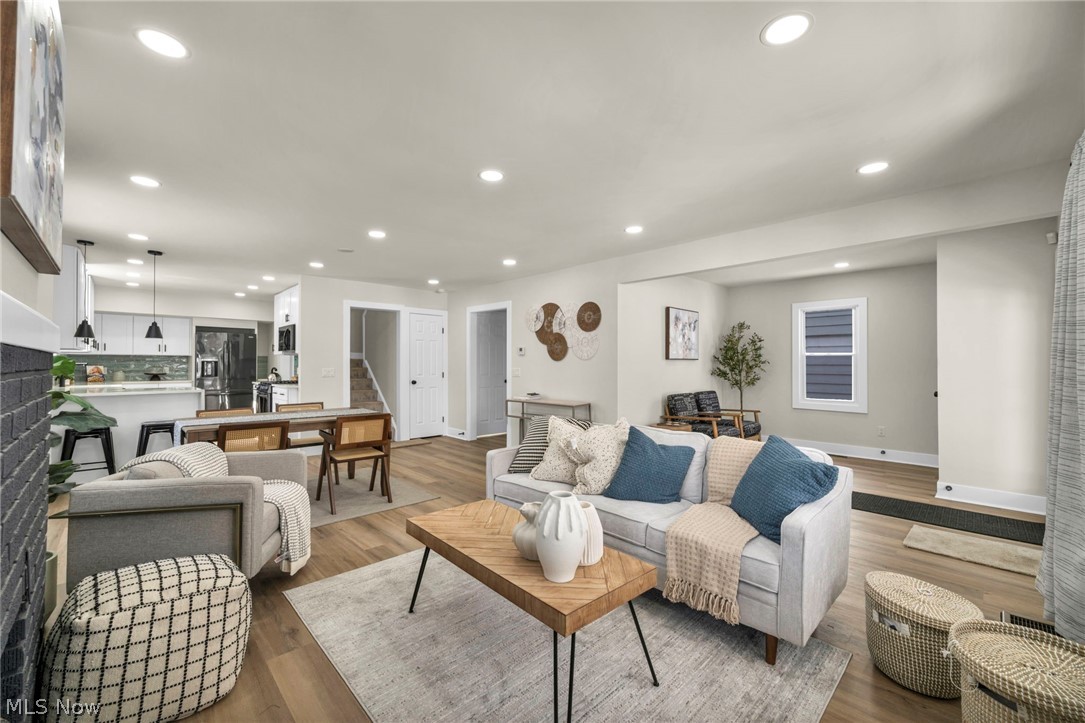 Broadview Companys South Hill - Residential