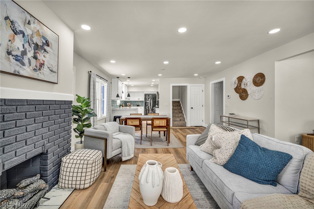 Broadview Companys South Hill - Residential