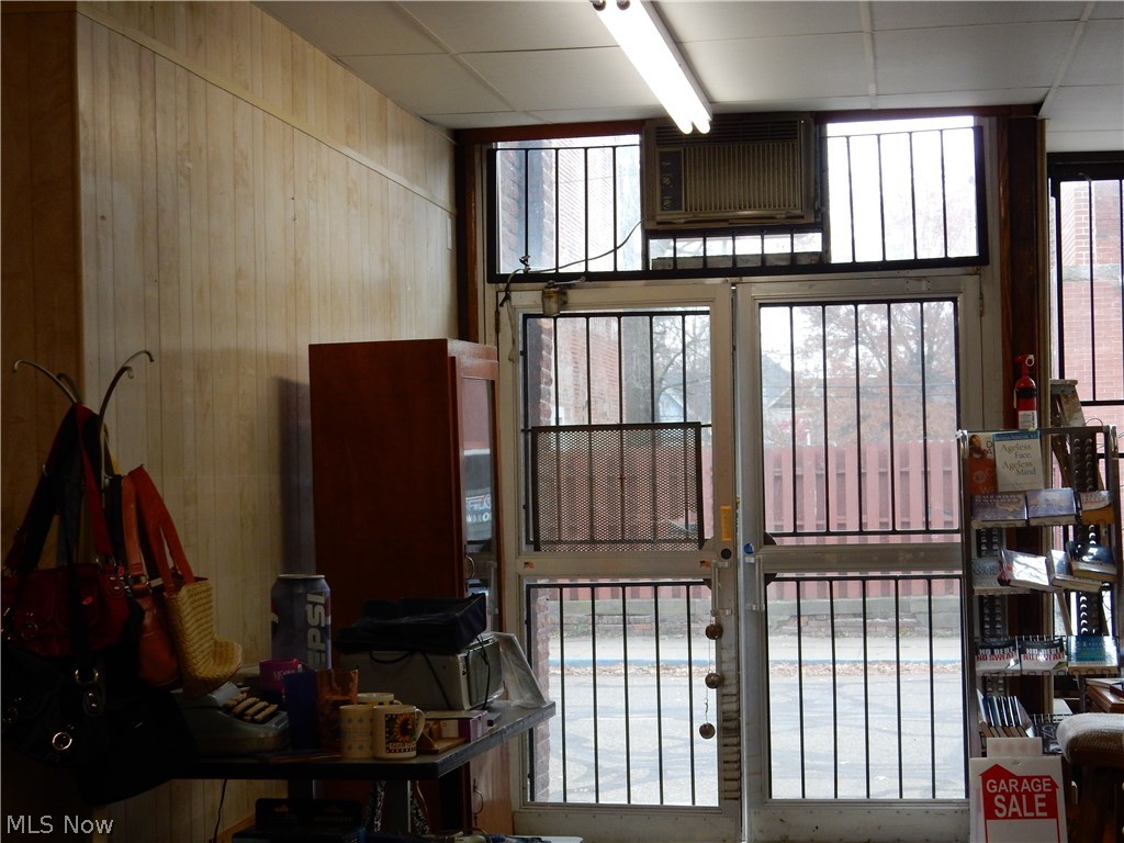 Village/Beach City - Residential