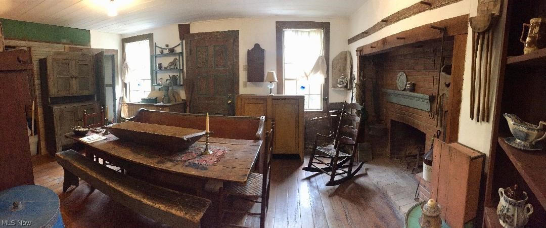 Sharon - Residential