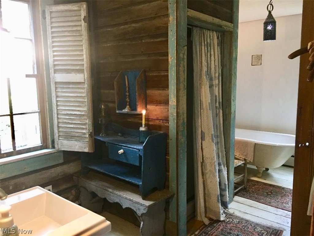 Sharon - Residential