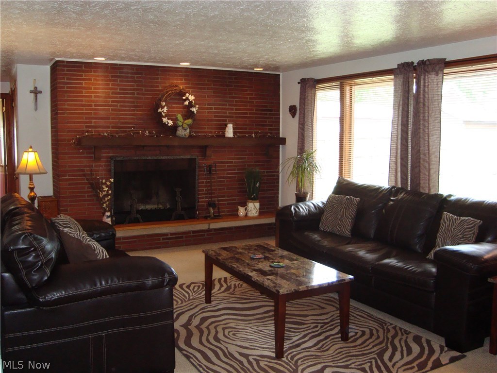 New England Lanes - Residential