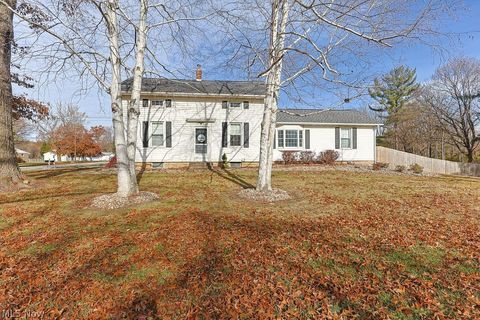 Homes For Sale - 4010 Drake Road<br/> Huron County, Norwalk, OH 44857