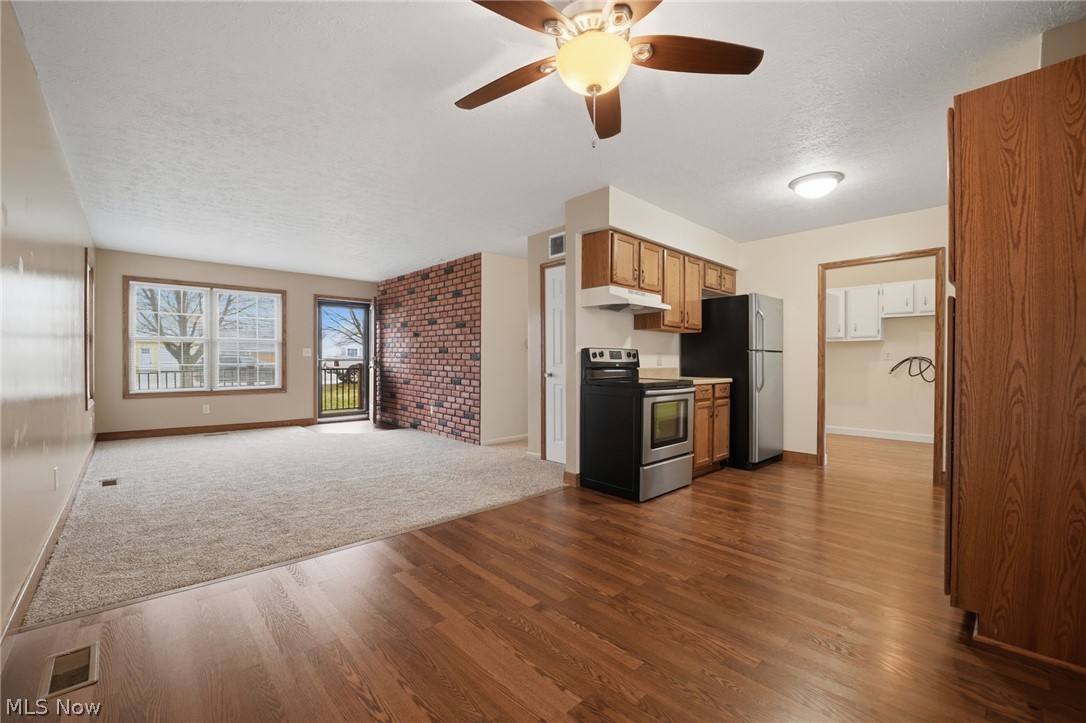 Jeffersonian Estates - Residential