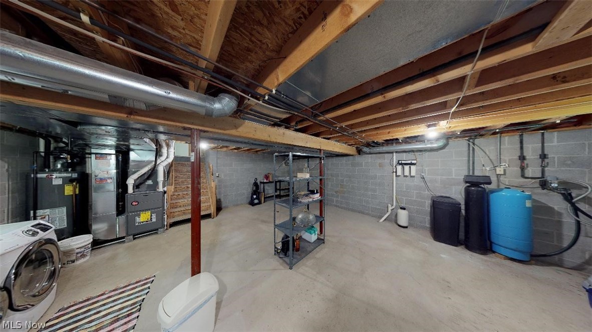 Lock 04 Station - Residential