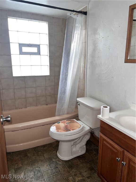 Akron, Ohio 44306, United States, 2 Bedrooms Bedrooms, ,2 BathroomsBathrooms,Residential,Pending,161503